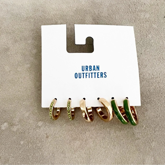 NWT Urban Outfitters Gold Half Hoops With Green Embellishments - Picture 1 of 3